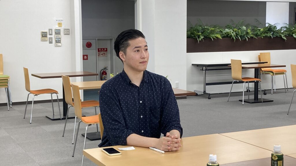 大阪日日新聞社の記者さん